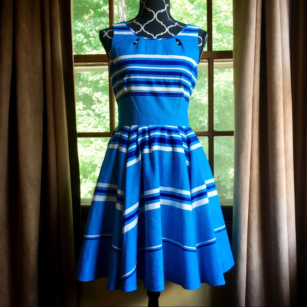 Gabby Skye blue white stripe dress